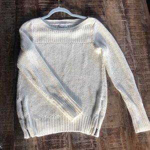 EUC Calvin Klein off-White sweater zipper sides L